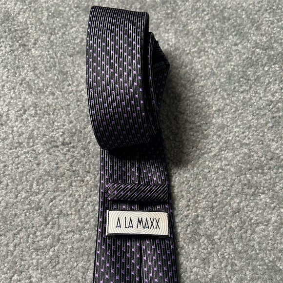 Men's Purple Dress Shirt and tie set - Picture 8 of 8